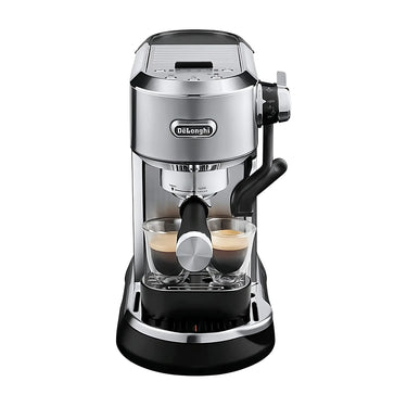 Vista frontal de la cafetera semiautomática Delonghi Dedica Maestro Plus