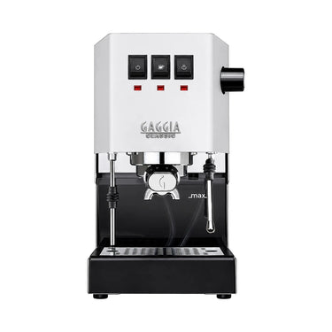 Vista frontal de la cafetera semiautomática Gaggia Classic E24 color blanco